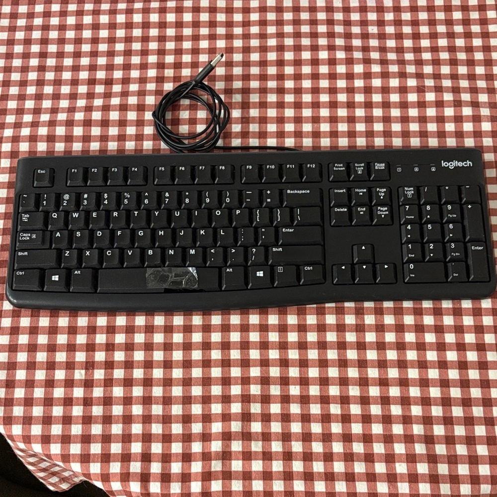 Logitech Black Keyboard